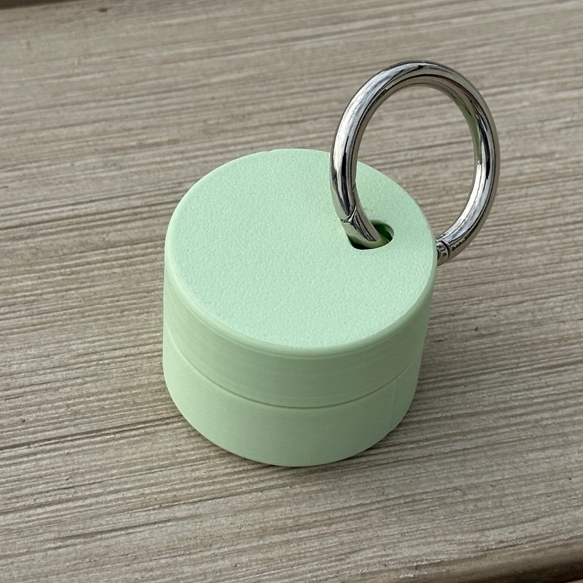 Mint green ring holder